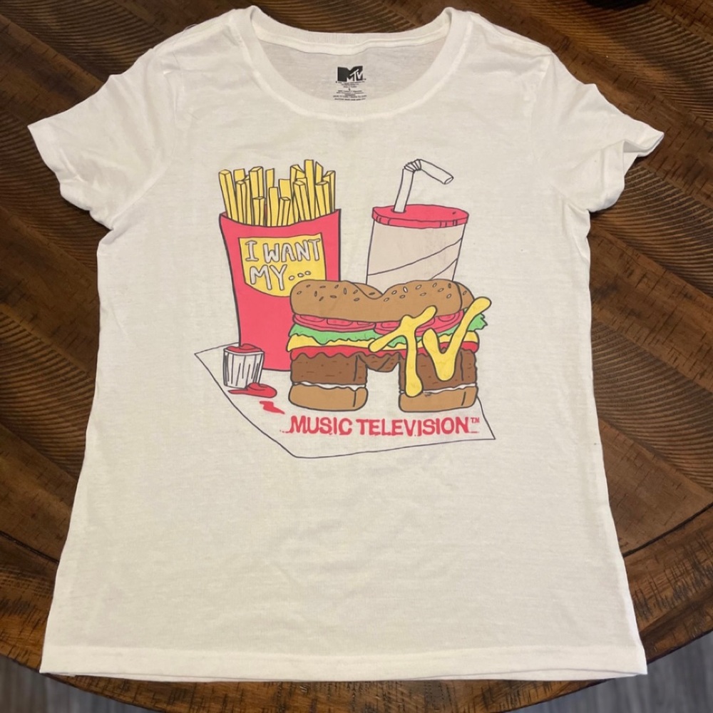 MTV Graphic tee